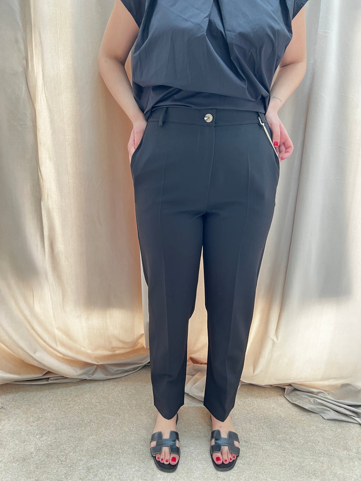 PANTALONI A SIGARETTA Nero