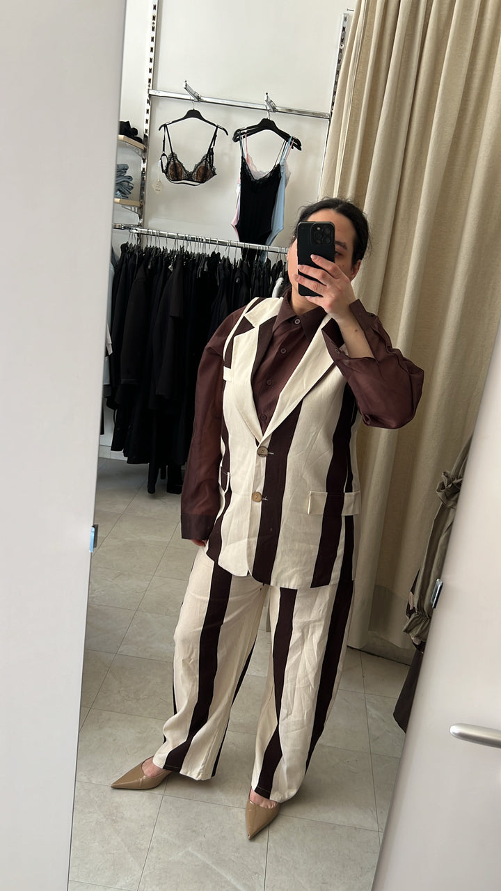 TAILLEUR RIGHE MARRONE