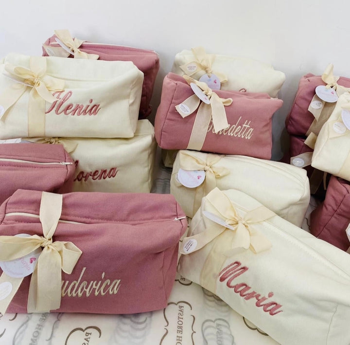 TROUSSE “TINTA UNITA”