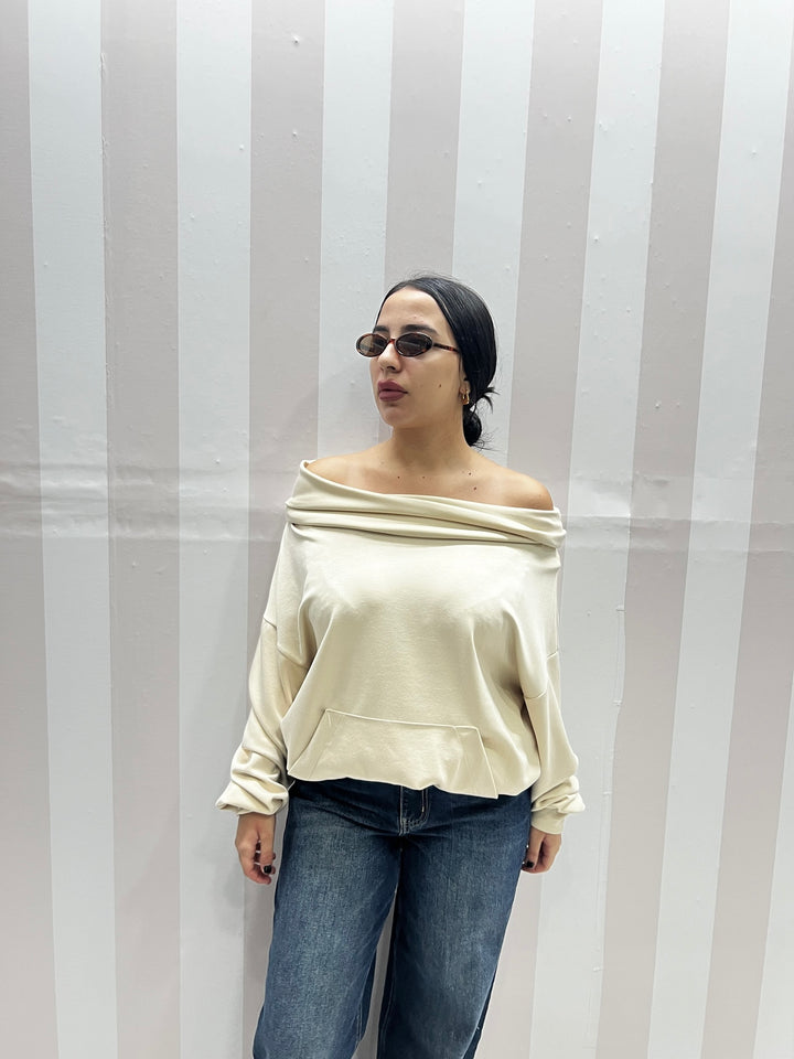 FELPA SCOLLO BARCA PANNA