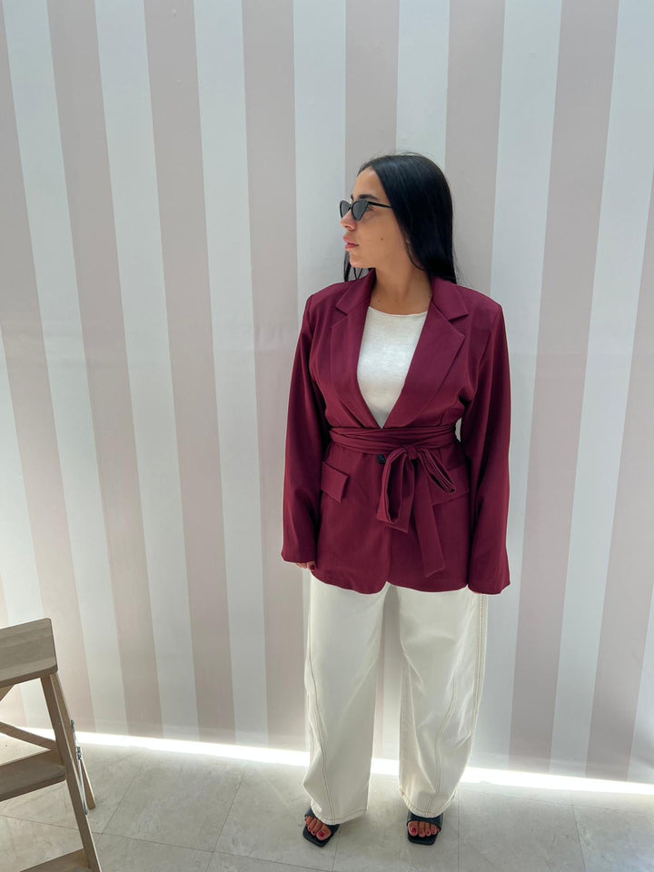BLAZER CON CINTURA bordeaux