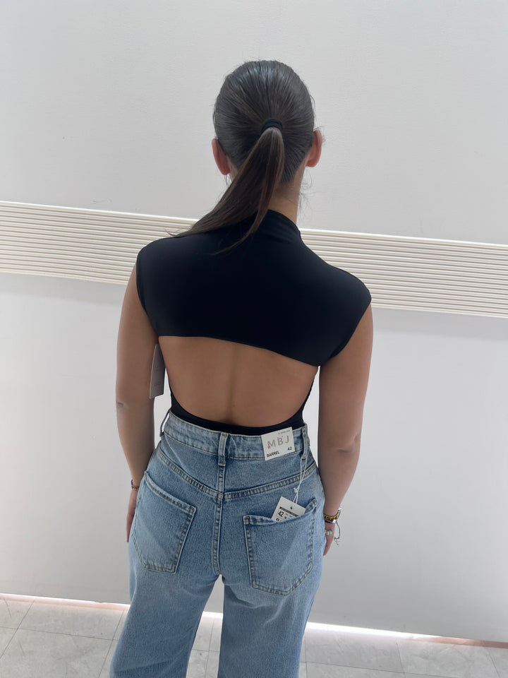 BODY NERO