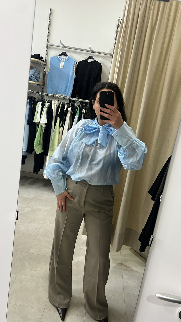 CAMICIA FIOCCO CELESTE