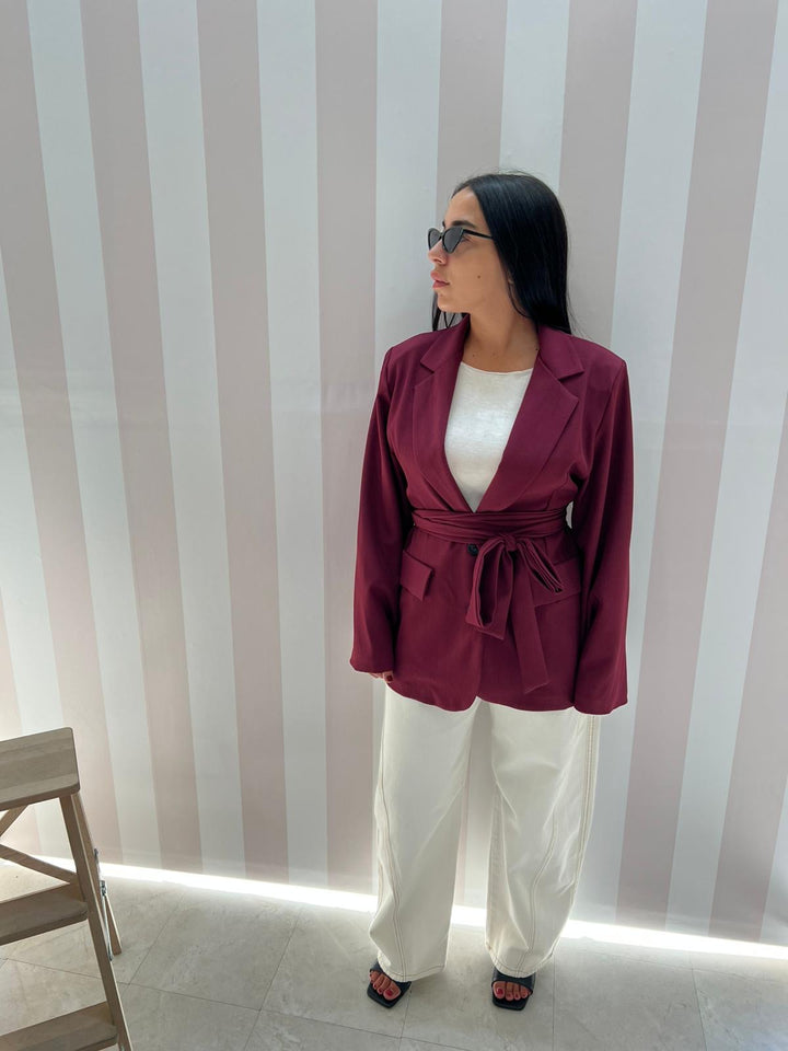BLAZER CON CINTURA bordeaux