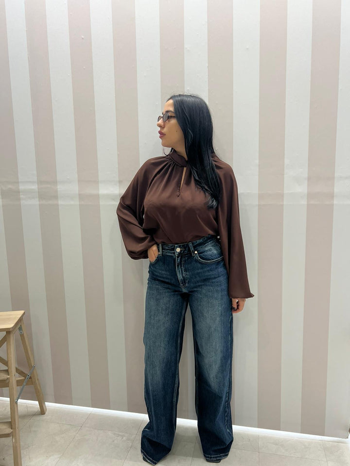 BLUSA