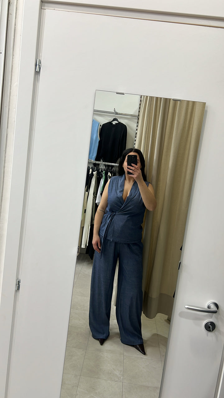 TAILLEUR BLU