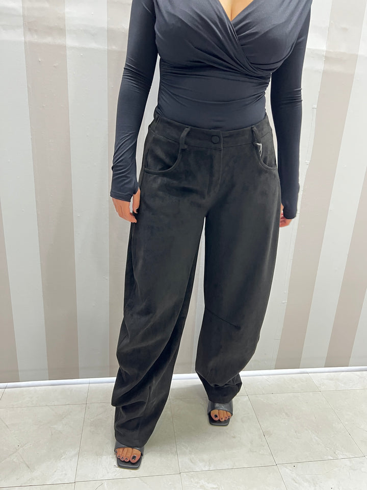 PANTALONI VELLUTO NERO