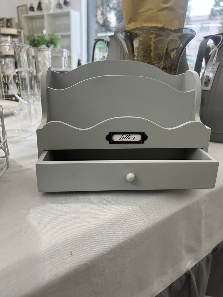 PORTALETTERE IN LEGNO