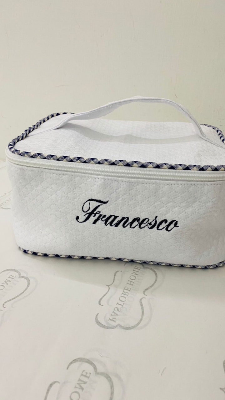 BEAUTY CASE TRAPUNTATO